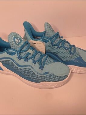 Under Armour Blue Athletic Shoes